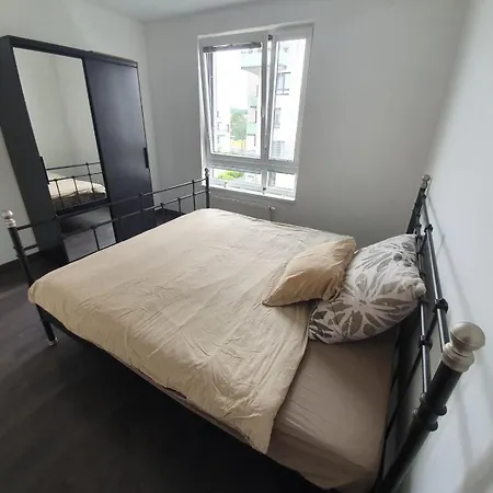 Apartamento Rezidence Nova Karolina City Centre *